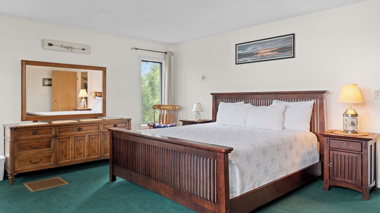 Photo of Bedroom in Conesus