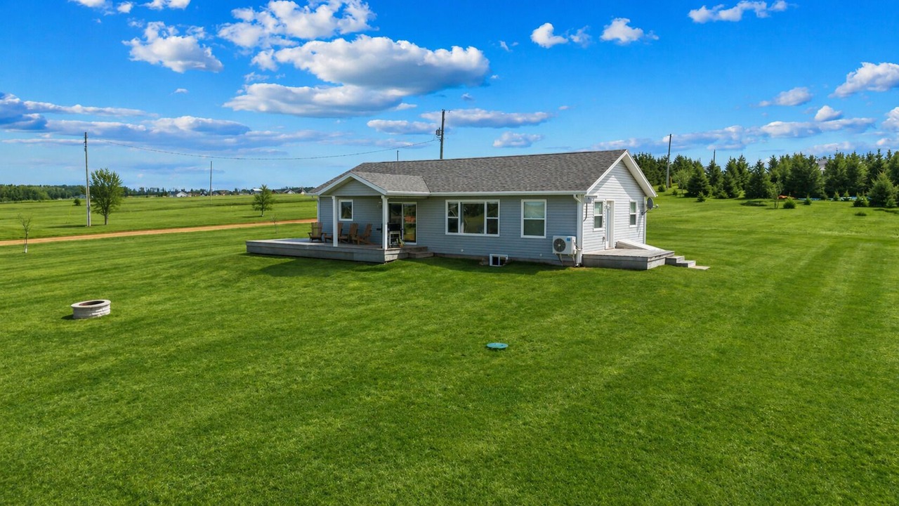 Photo of Outdoor in Clinton
