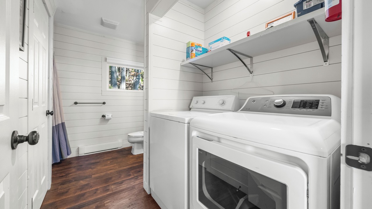 Photo of Bathroom in Grange Landing