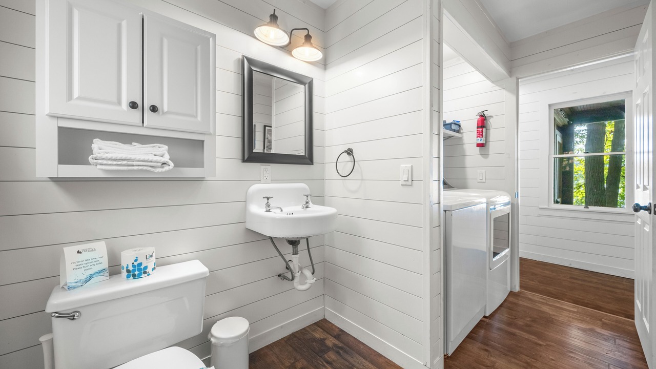 Photo of Bathroom in Grange Landing