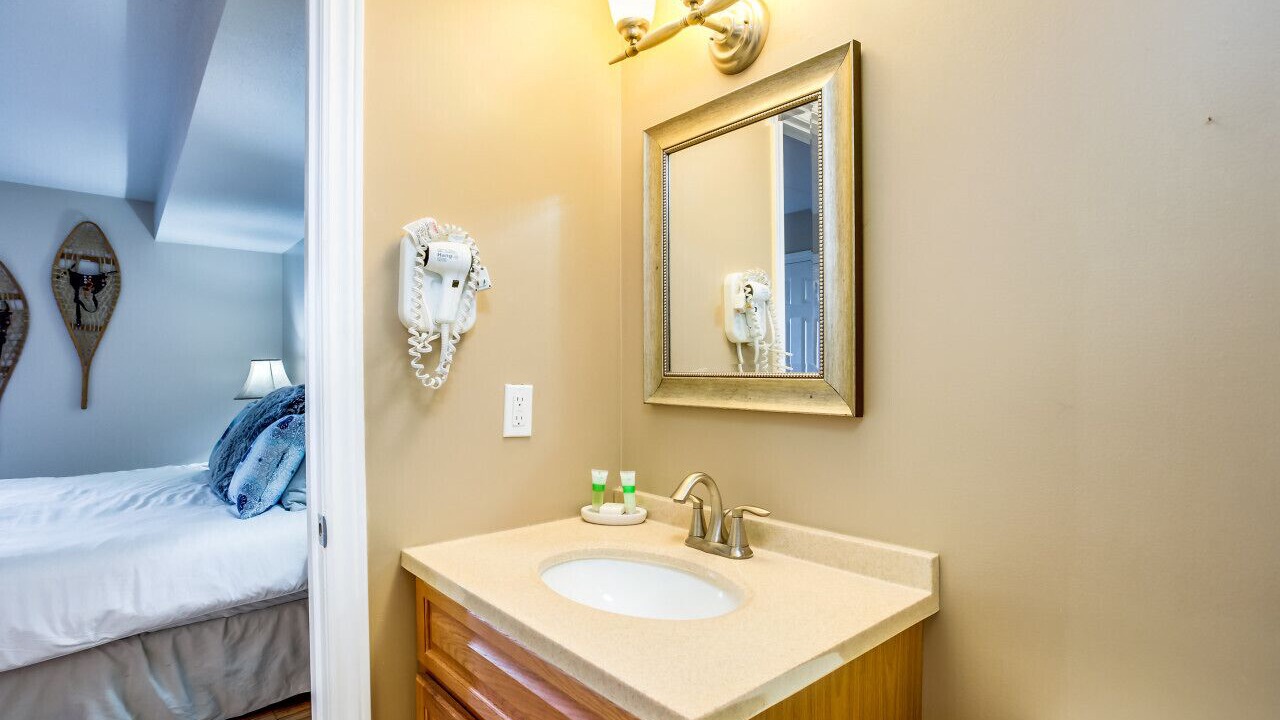 Photo of Bathroom in The Blue Mountains