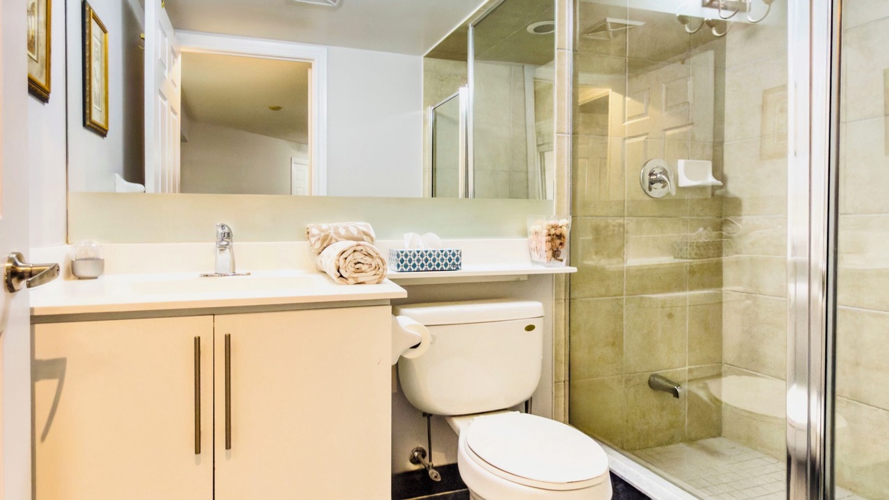 Photo of Bathroom in Downtown Mississauga