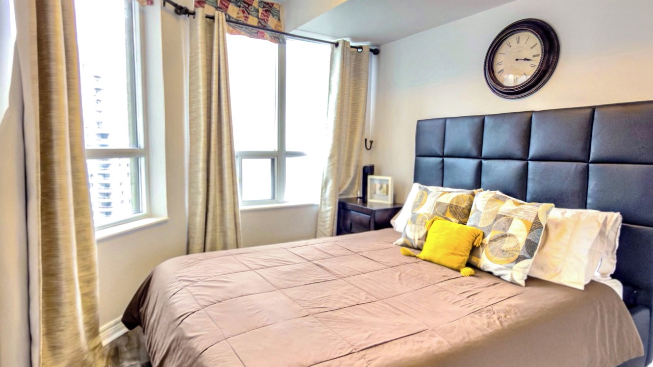 Photo of Bedroom in Downtown Mississauga
