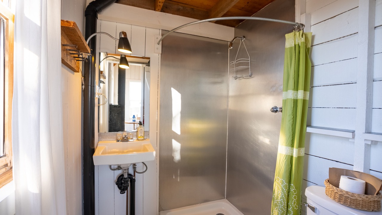 Photo of Bathroom in Lunenburg County
