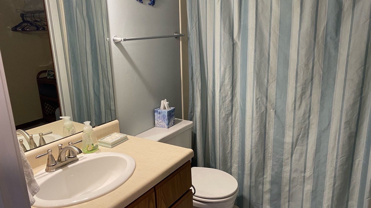 Photo of Bathroom in Port Clinton