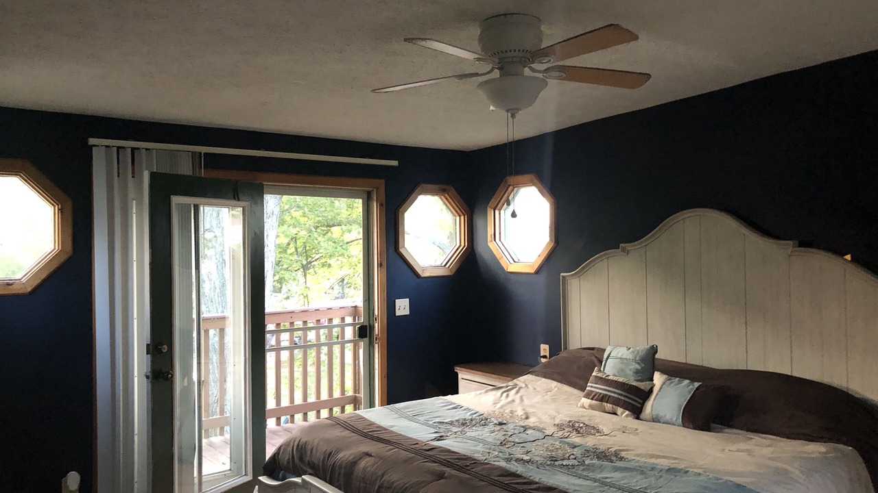 Photo of Bedroom in Lakeview
