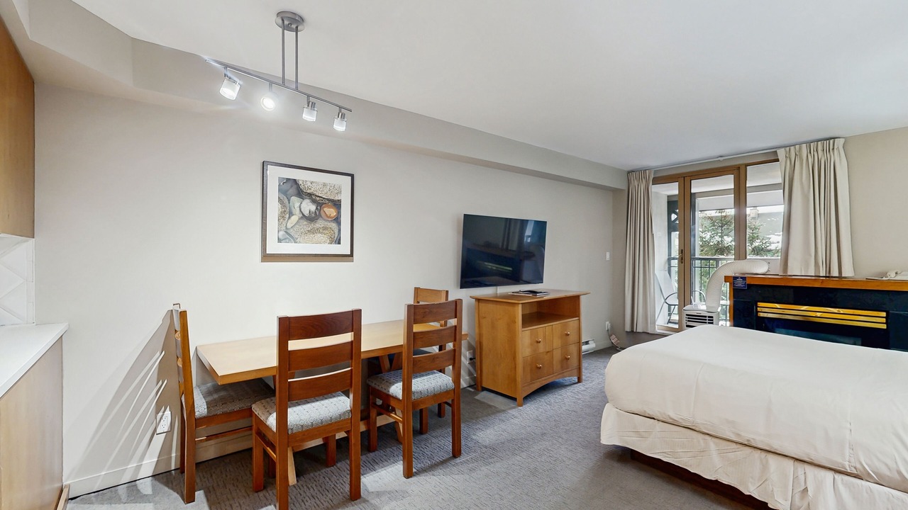 Photo of Bedroom in Whistler Village