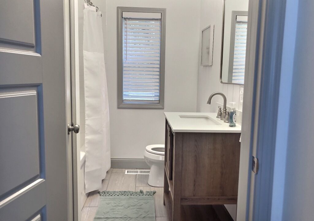 Photo of Bathroom in Huron