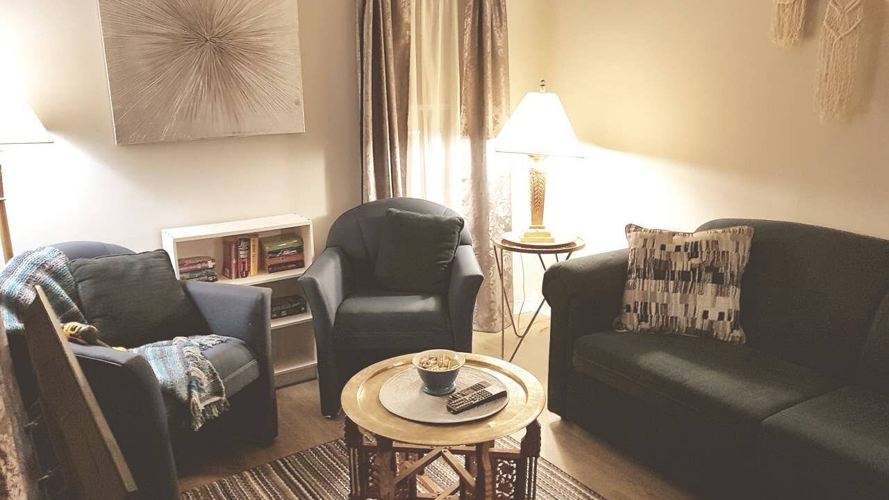 Photo of Livingroom in Sarnia