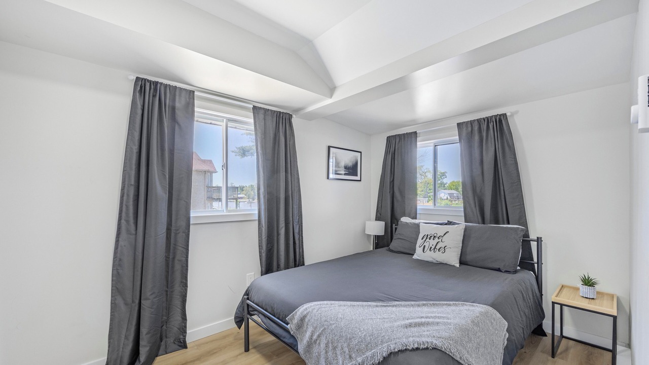Photo of Bedroom in Wasaga Beach