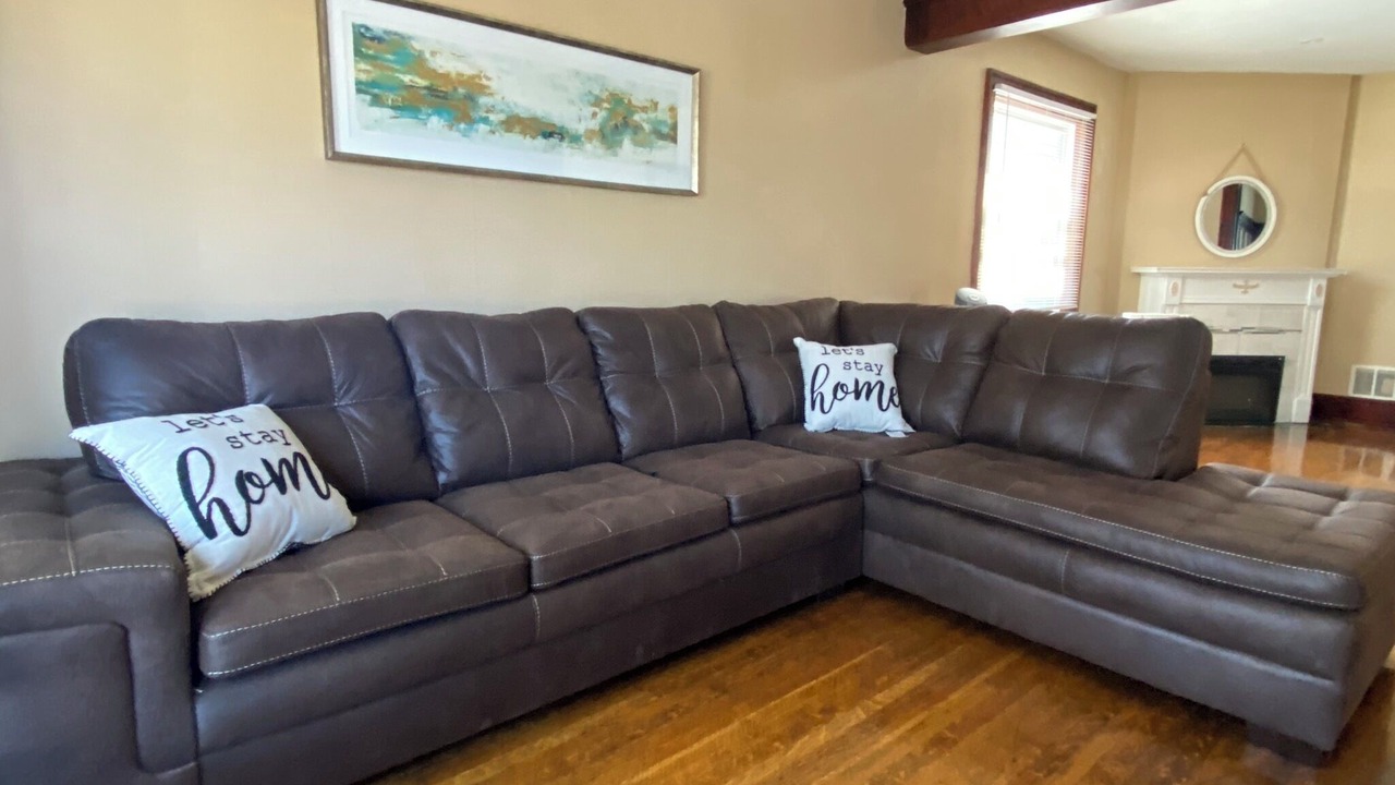 Photo of Livingroom in North Buffalo