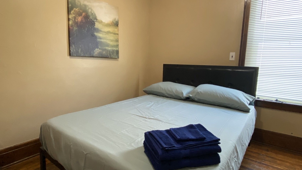 Photo of Bedroom in North Buffalo