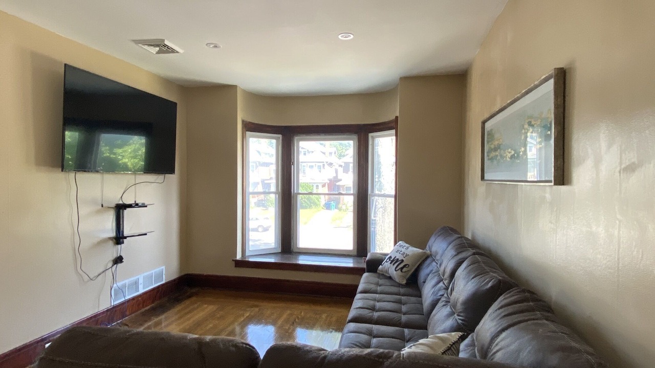 Photo of Livingroom in North Buffalo