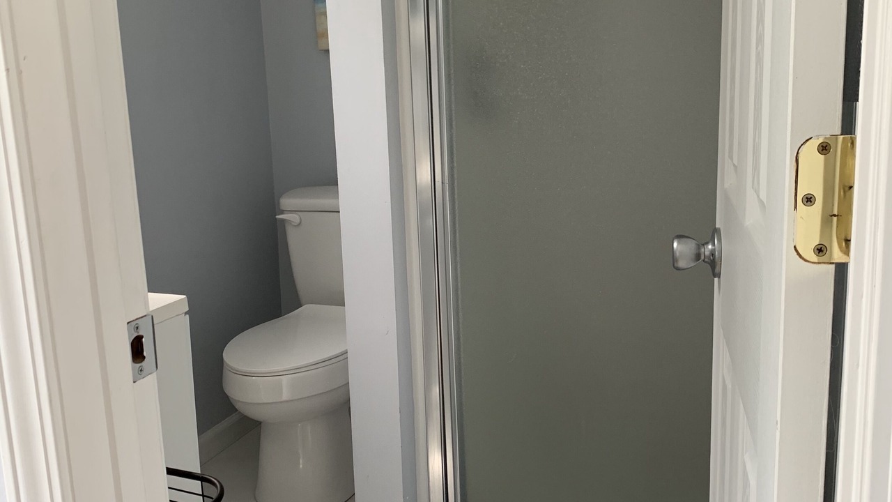 Photo of Bathroom in Lakeside