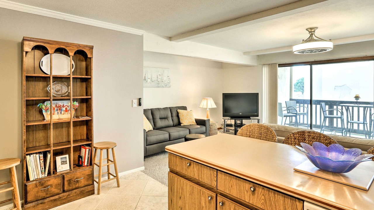 Photo of Livingroom in Port Clinton