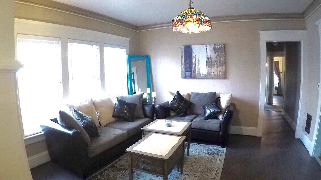 Photo of Bedroom in Lakeview
