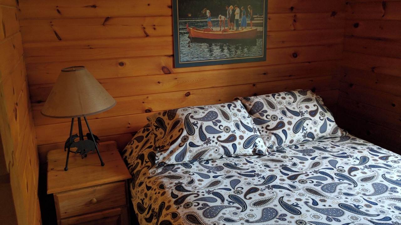 Photo of Bedroom in Muskoka Lakes