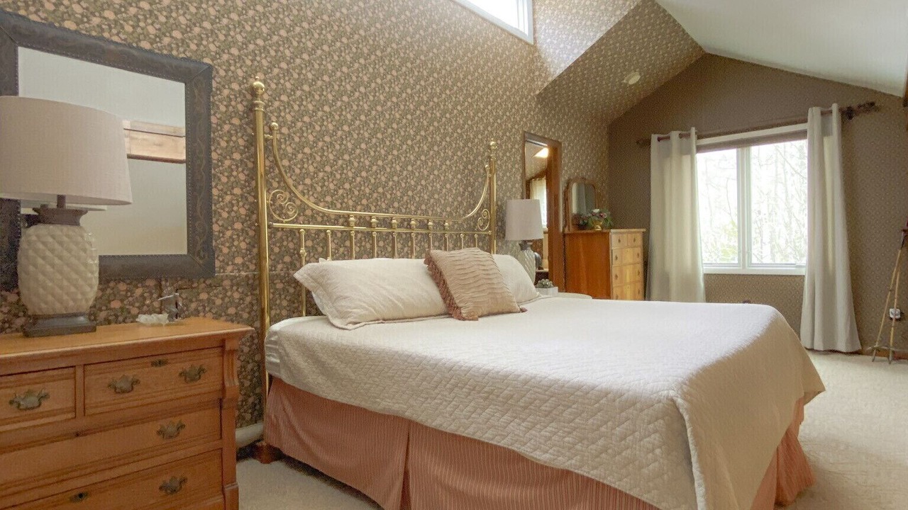 Photo of Bedroom in Ellicottville