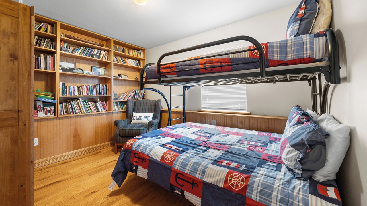 Photo of Bedroom in Town of Torrey