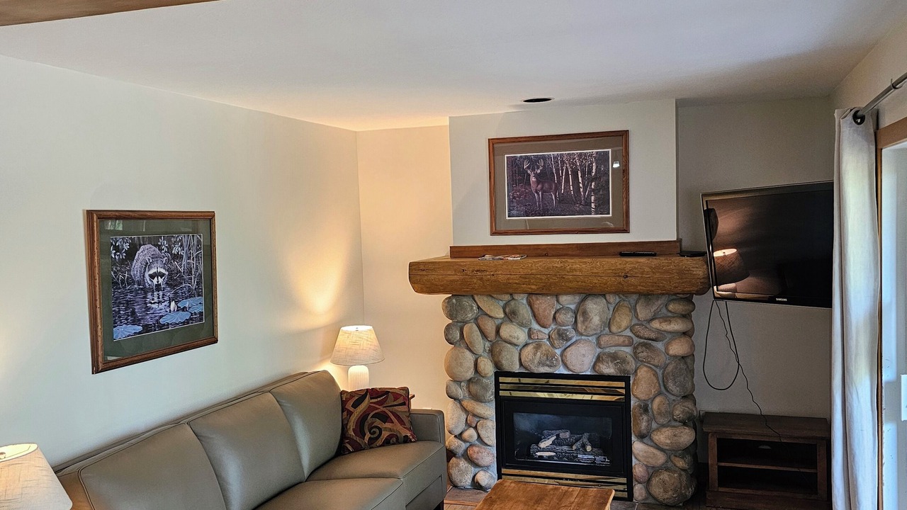 Photo of Bedroom in East Kootenay