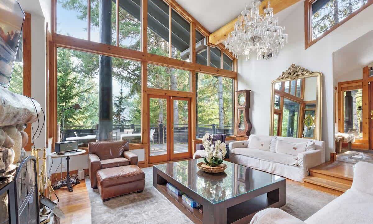 Photo of Livingroom in Blueberry Hill