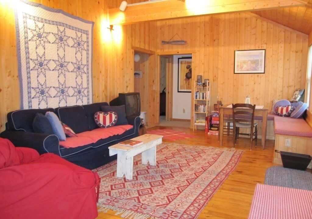 Photo of Bedroom in Lakeside