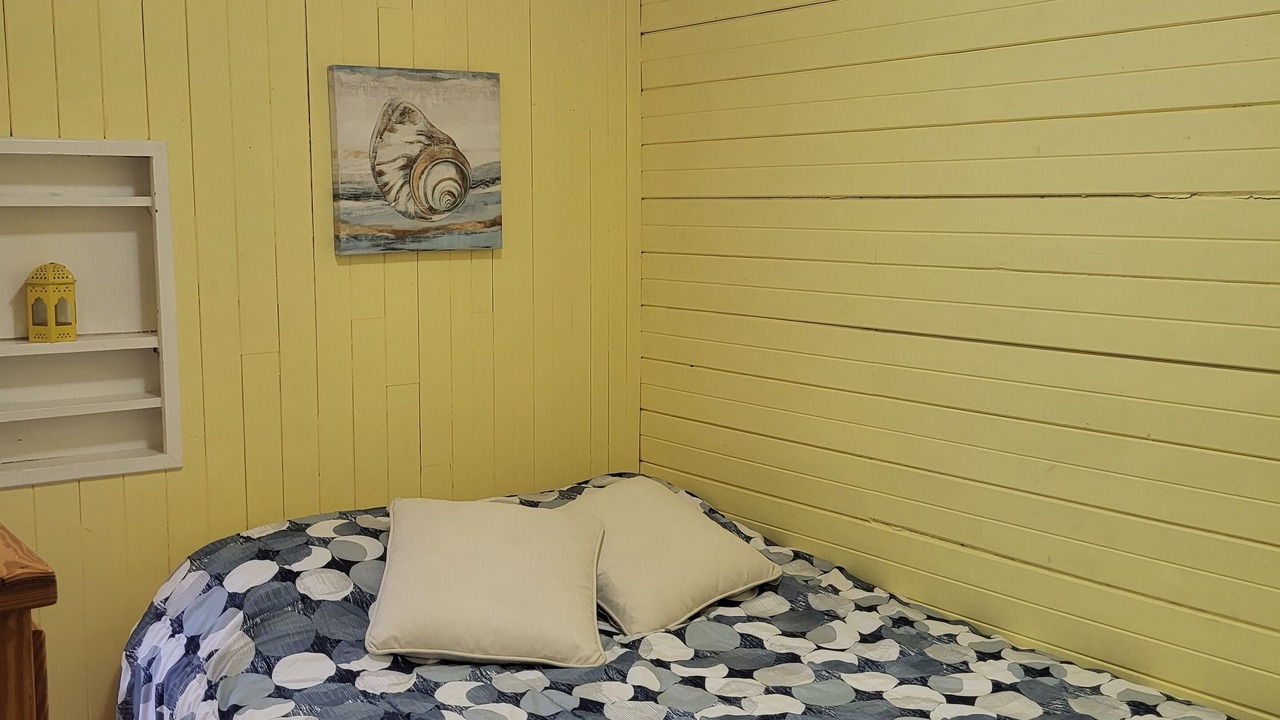Photo of Bedroom in Tiny