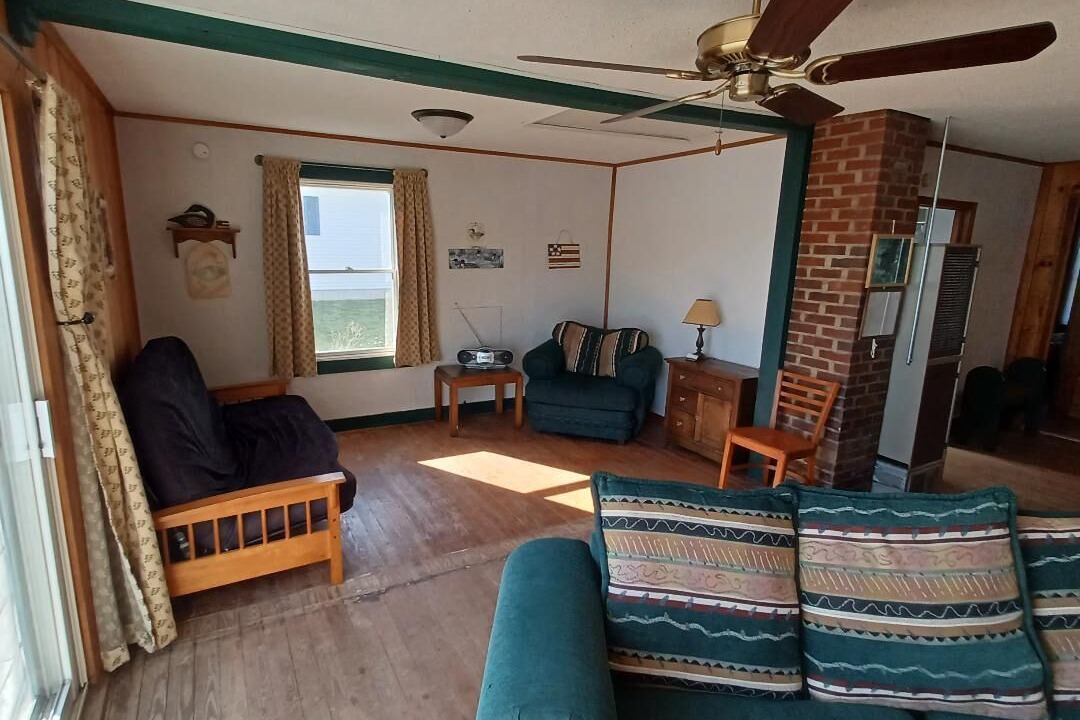 Photo of Livingroom in Sears