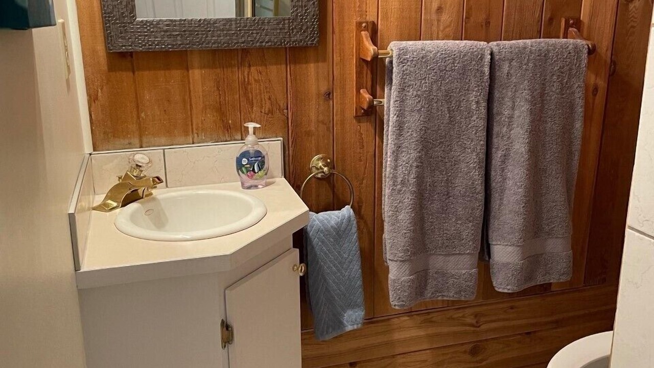 Photo of Bathroom in Windermere