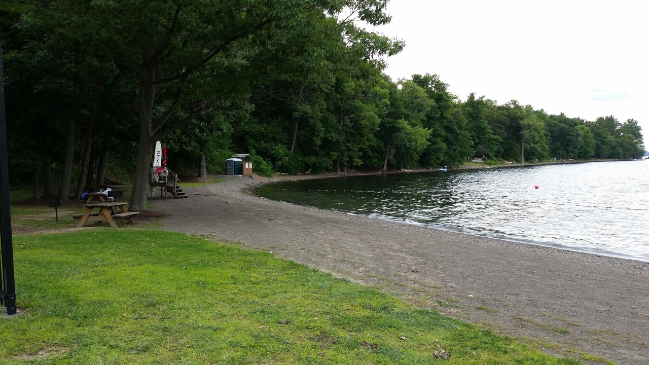 Photo of Others in Valois