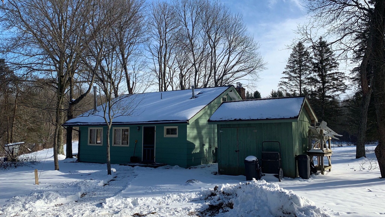 Photo of Outdoor in Findley Lake