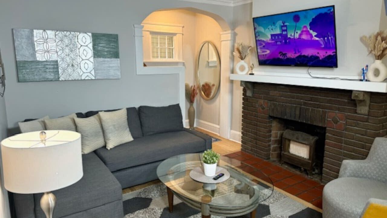 Photo of Livingroom in Lakewood