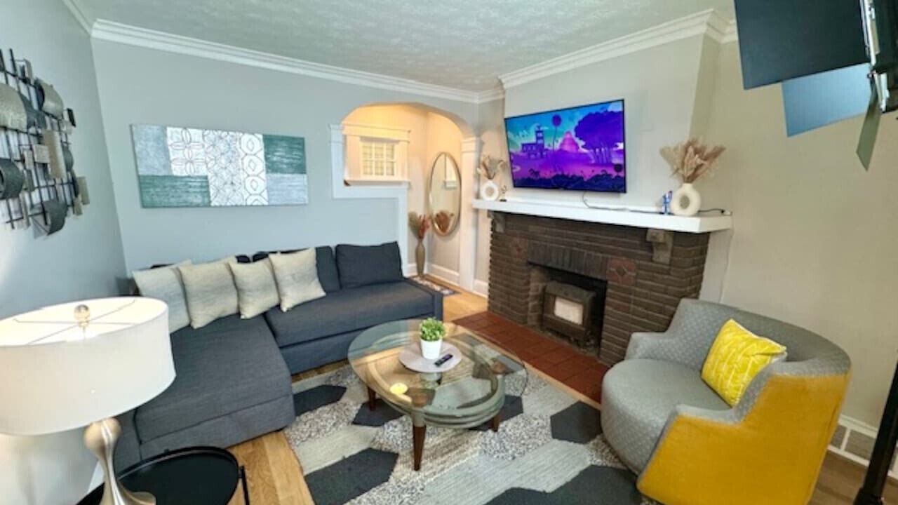 Photo of Livingroom in Lakewood