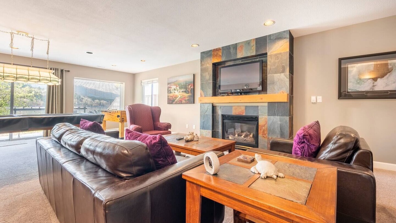 Photo of Livingroom in Port Moody