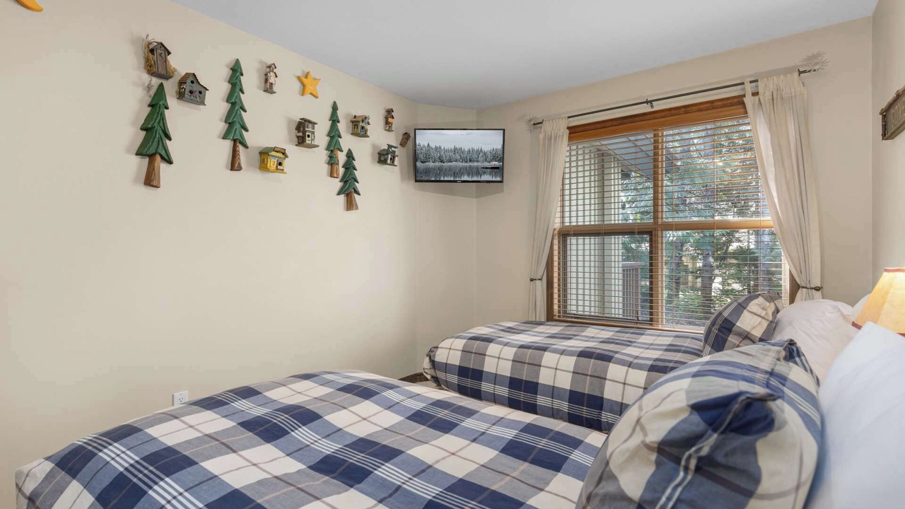 Photo of Bedroom in Blackcomb
