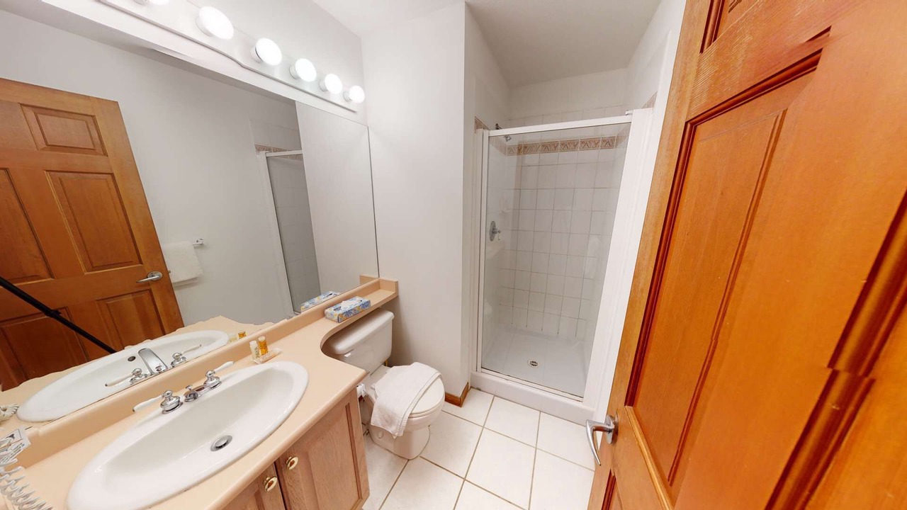 Photo of Bathroom in Village North