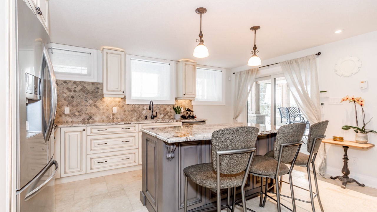 Photo of Kitchen in Oro-Medonte
