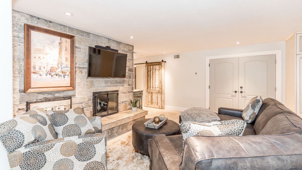 Photo of Livingroom in Oro-Medonte