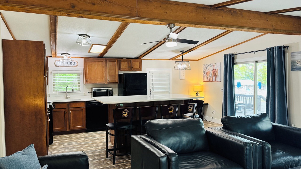 Photo of Livingroom in Put-in-Bay