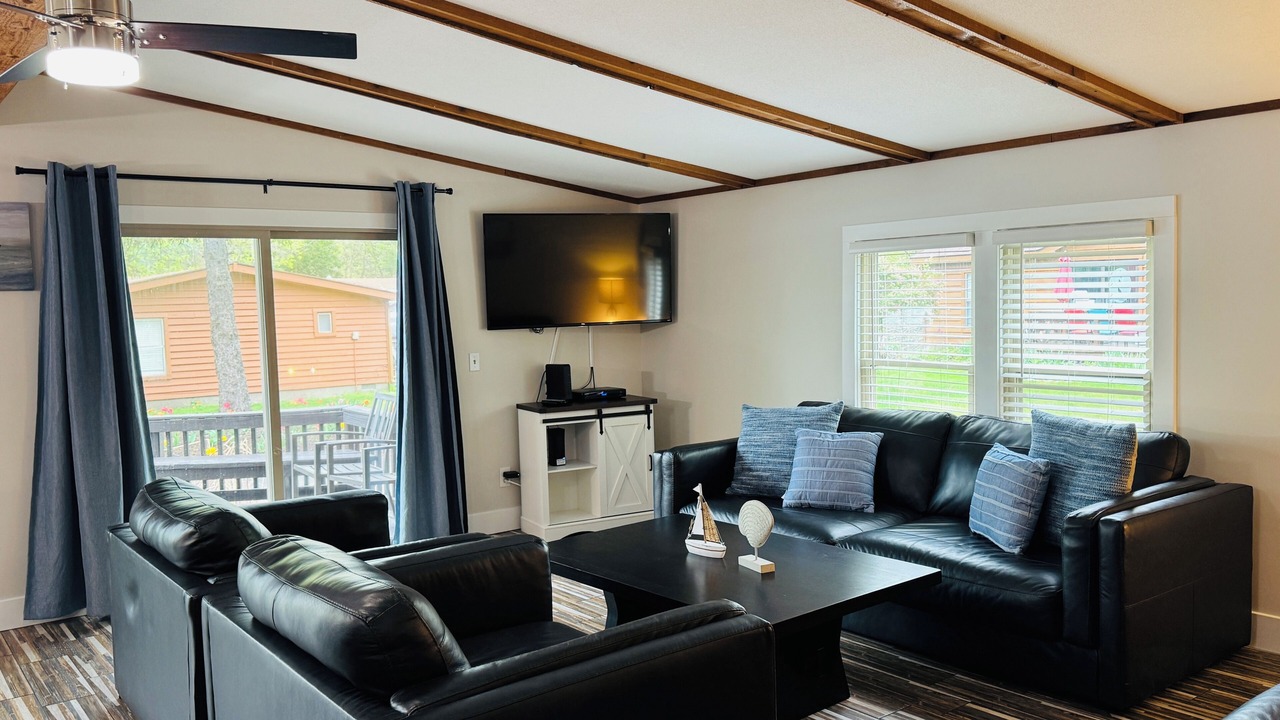 Photo of Livingroom in Put-in-Bay