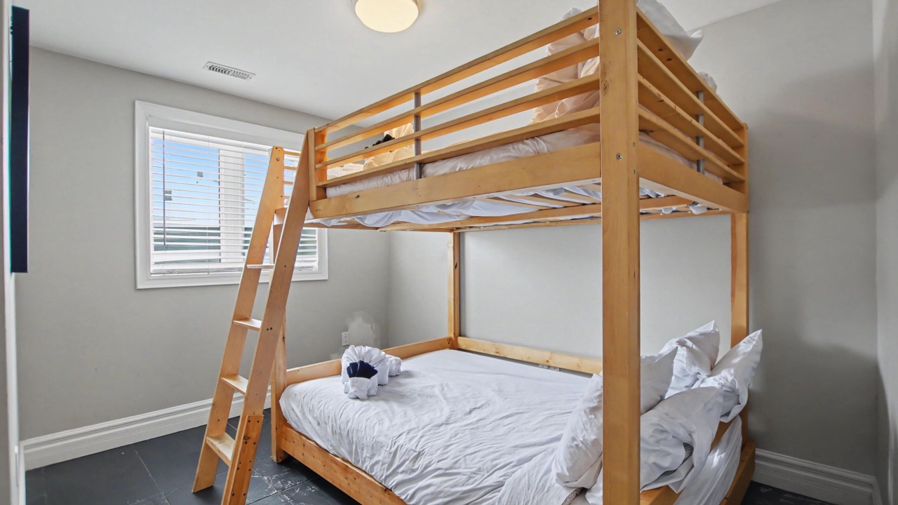 Photo of Bedroom in Swiss Meadows