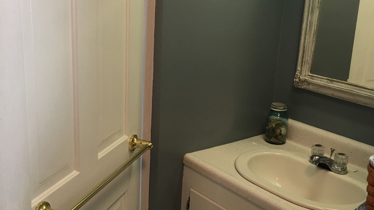 Photo of Bathroom in Lakeside
