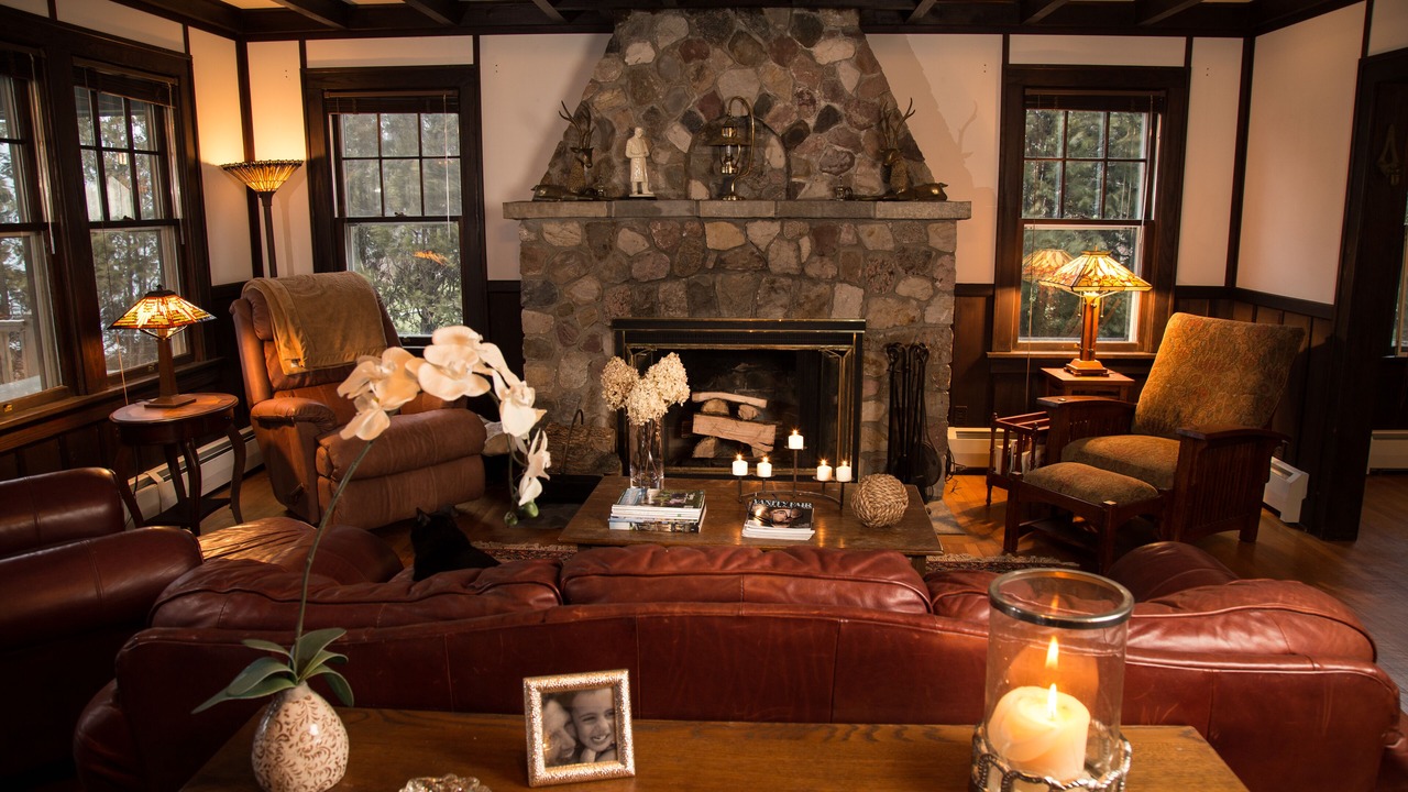 Photo of Livingroom in Town of Milo