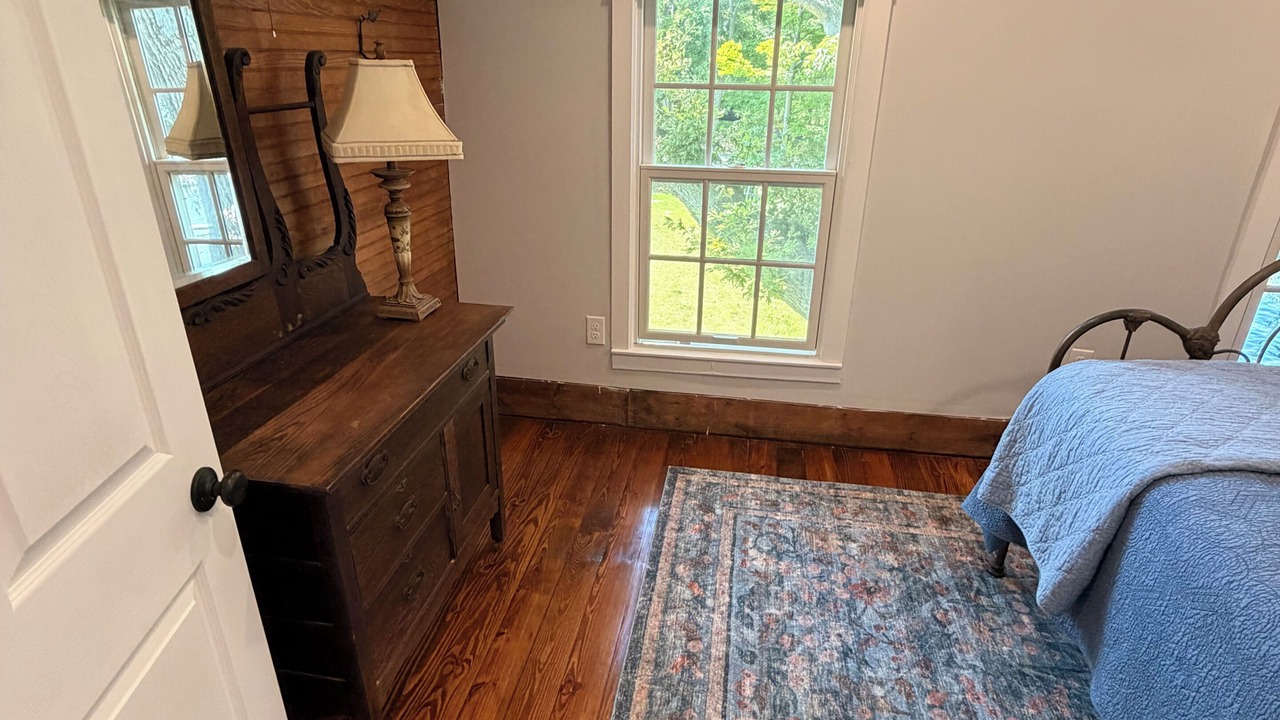Photo of Bedroom in Livonia