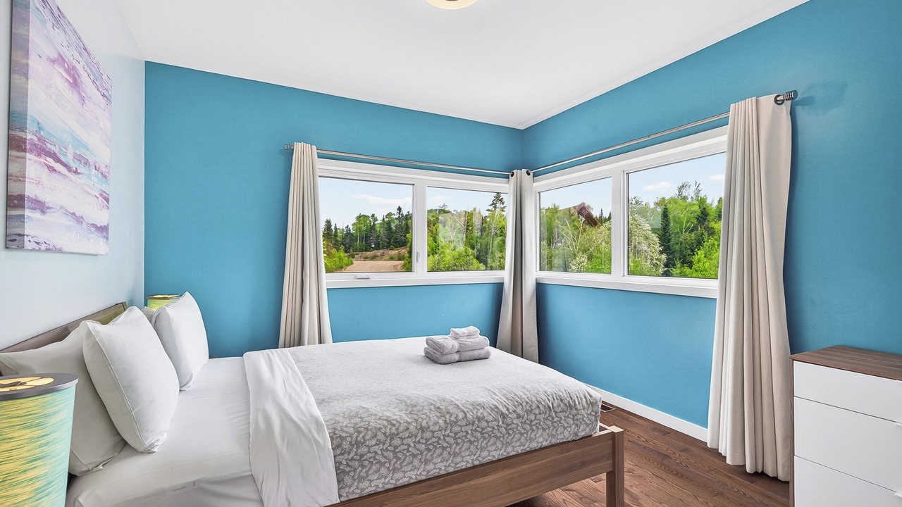 Photo of Bedroom in Petite-Riviere-Saint-Francois