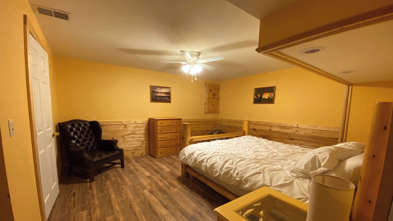 Photo of Bedroom in Cheboygan