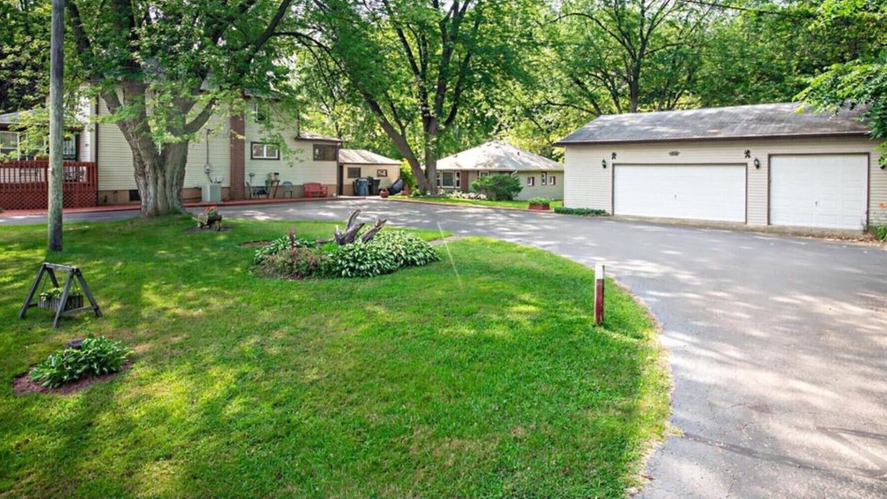 Photo of Outdoor in Sawyer