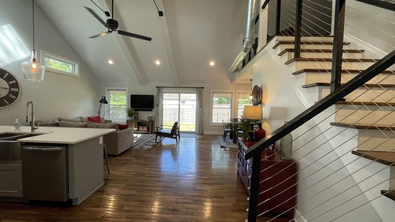 Photo of Livingroom in Union Pier