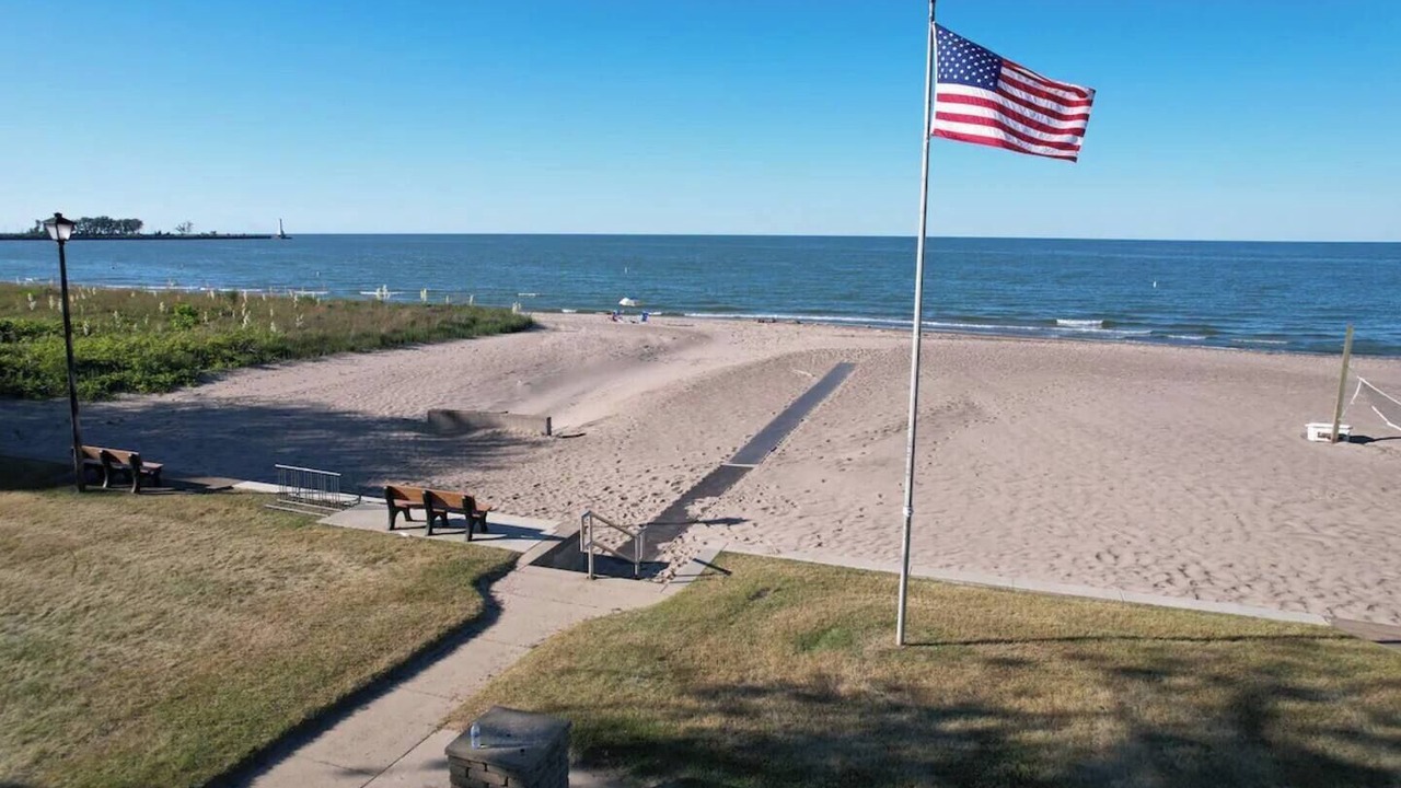 Photo of Others in Huron