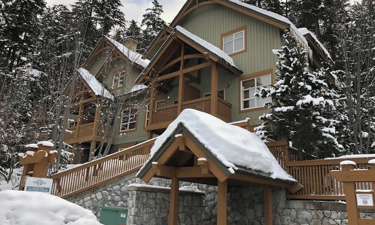 Photo of Outdoor in Upper Village